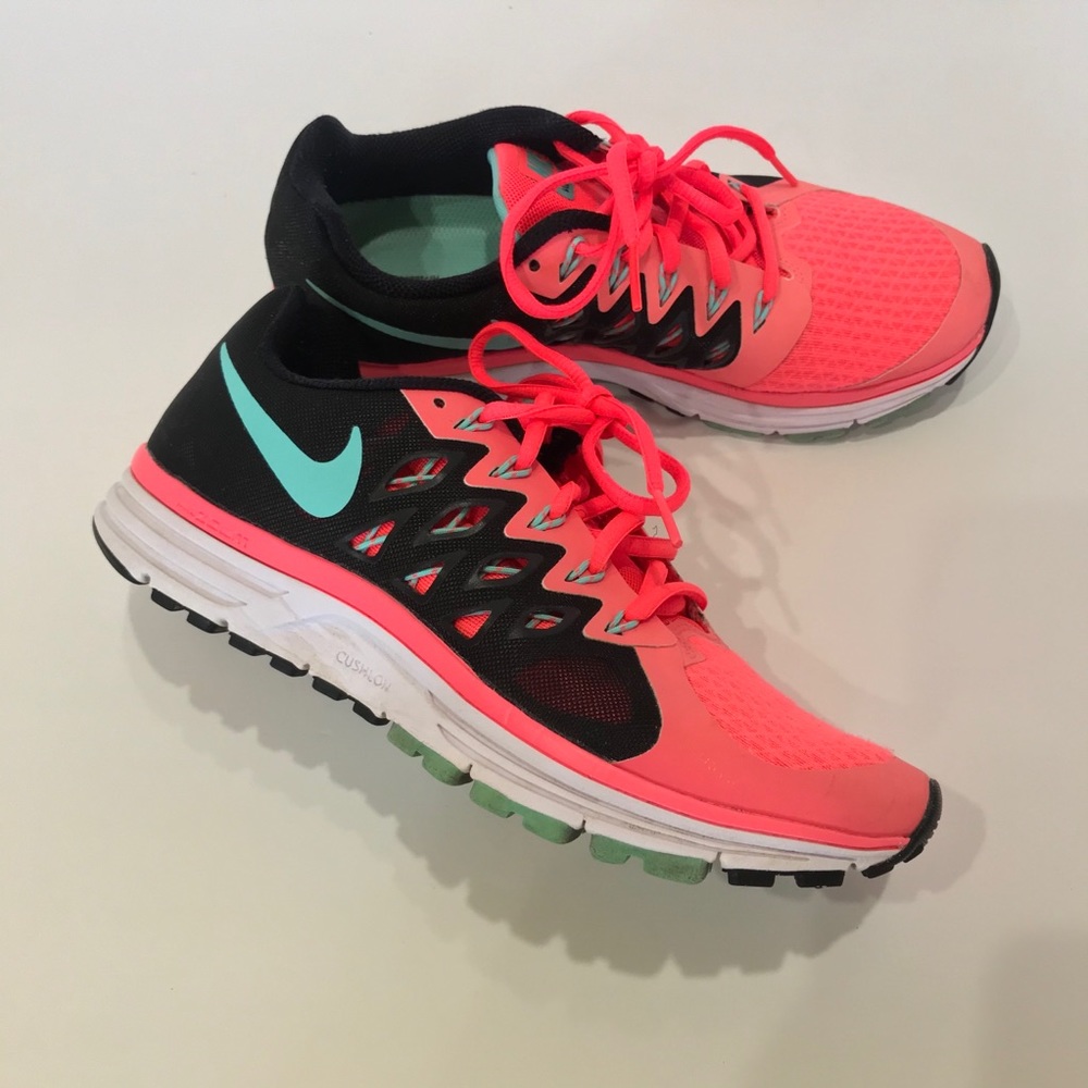 Nike Zoom Vomero Women’s Running Shoe - 8